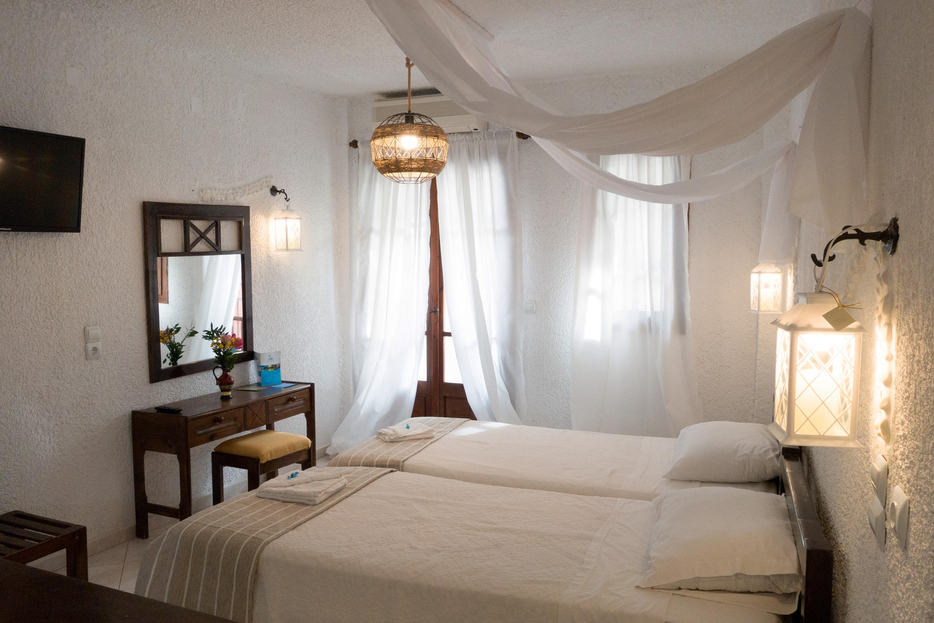 Anema By The Sea Guesthouse Karlovassi Exterior photo