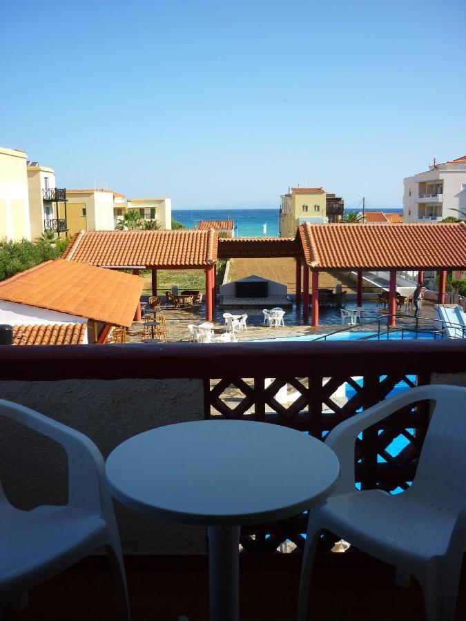 Anema By The Sea Guesthouse Karlovassi Room photo