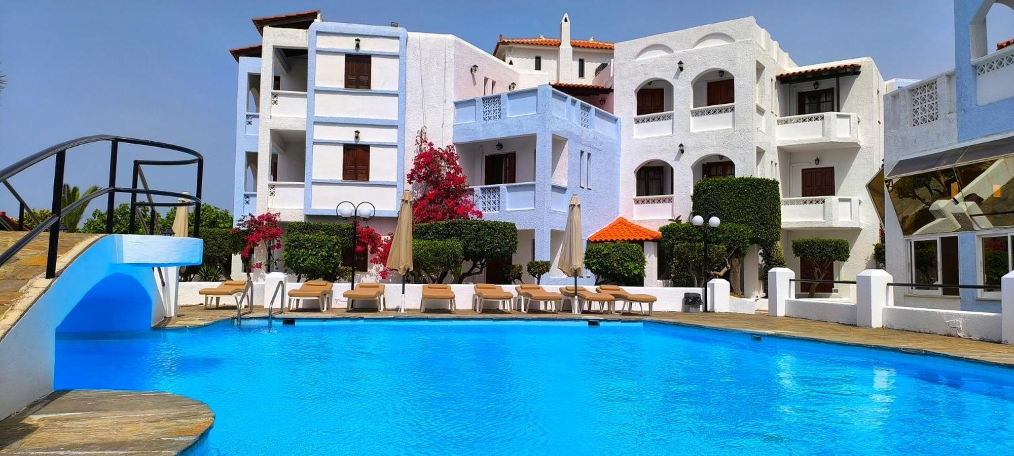 Anema By The Sea Guesthouse Karlovassi Exterior photo