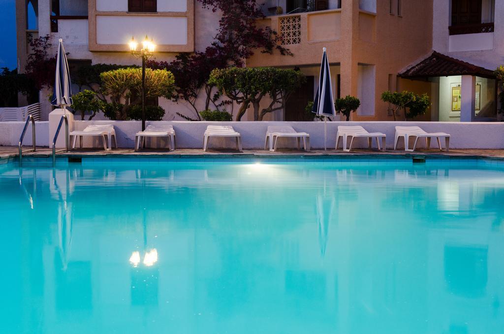 Anema By The Sea Guesthouse Karlovassi Exterior photo