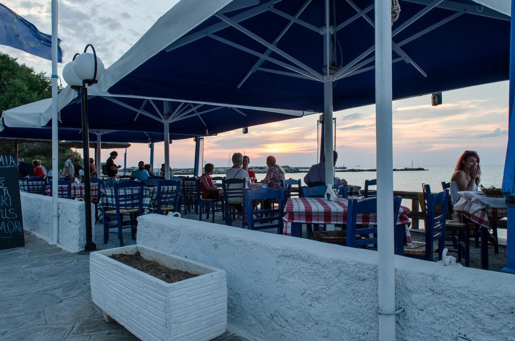 Anema By The Sea Guesthouse Karlovassi Exterior photo